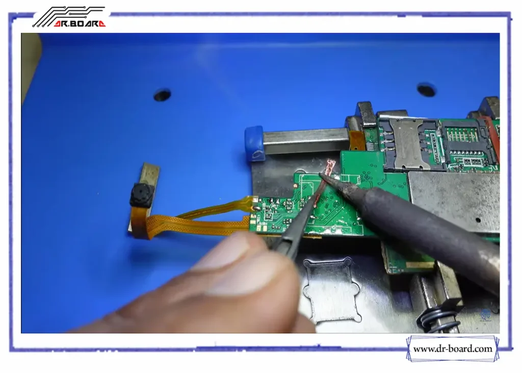 عیب یابی SIM card connector