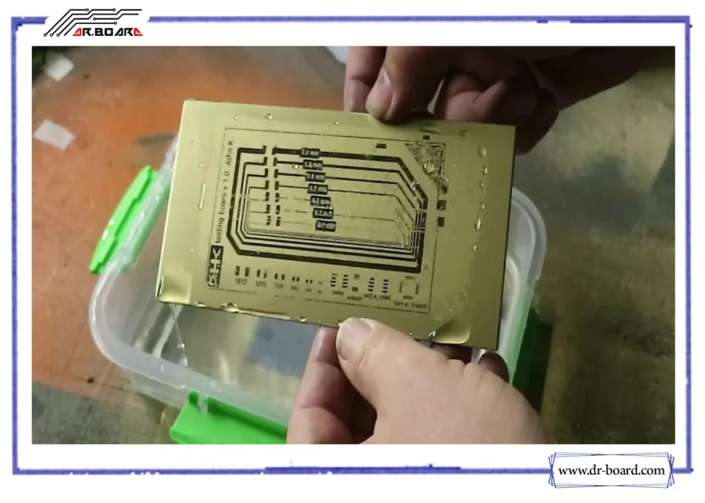 مراحل ساخت برد الکترونیکی در خانه و کارگاه ساخت برد الکترونیکی